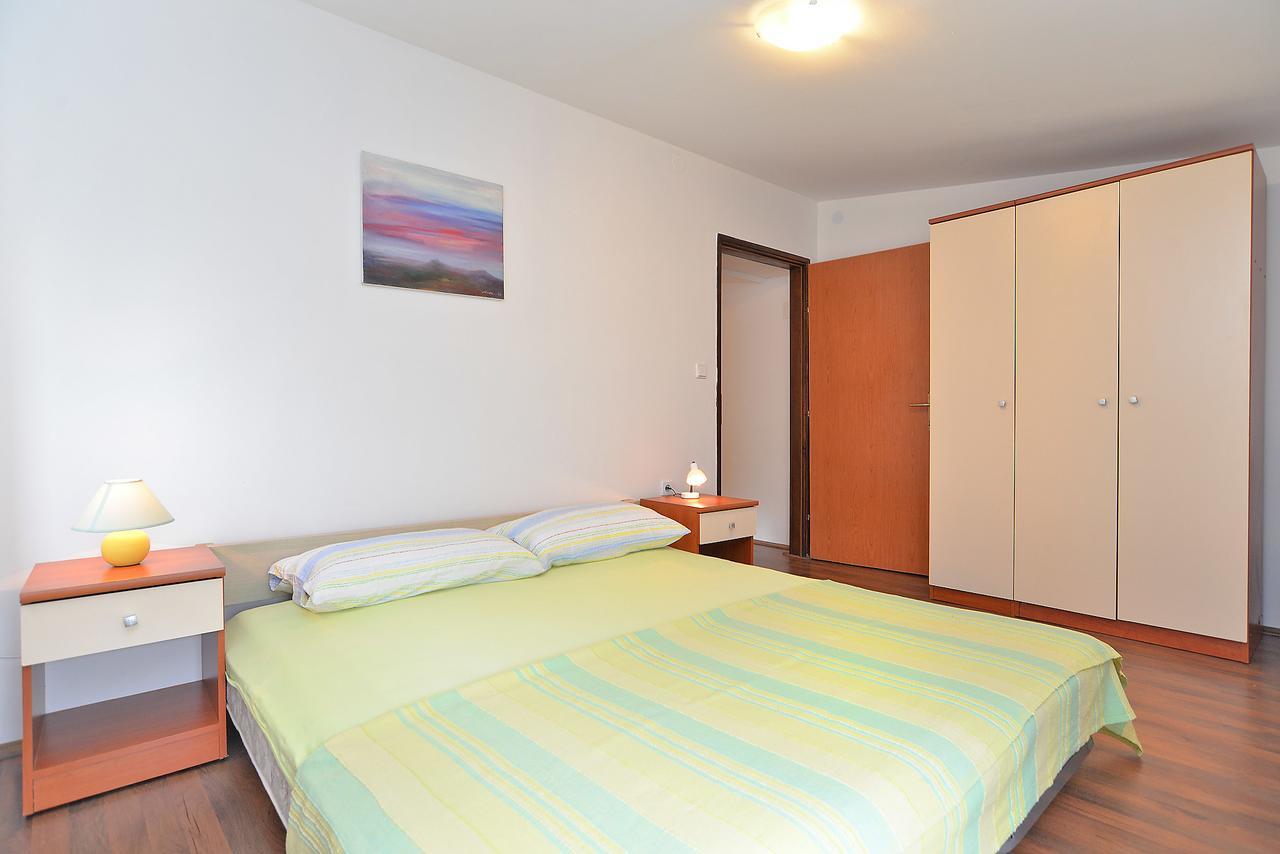 Apartments Dragica 929 法扎纳 外观 照片